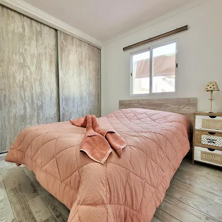 Cristianplaya Attic 公寓