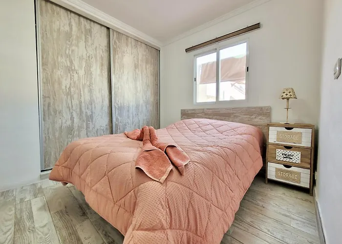 Cristianplaya Attic Apartman